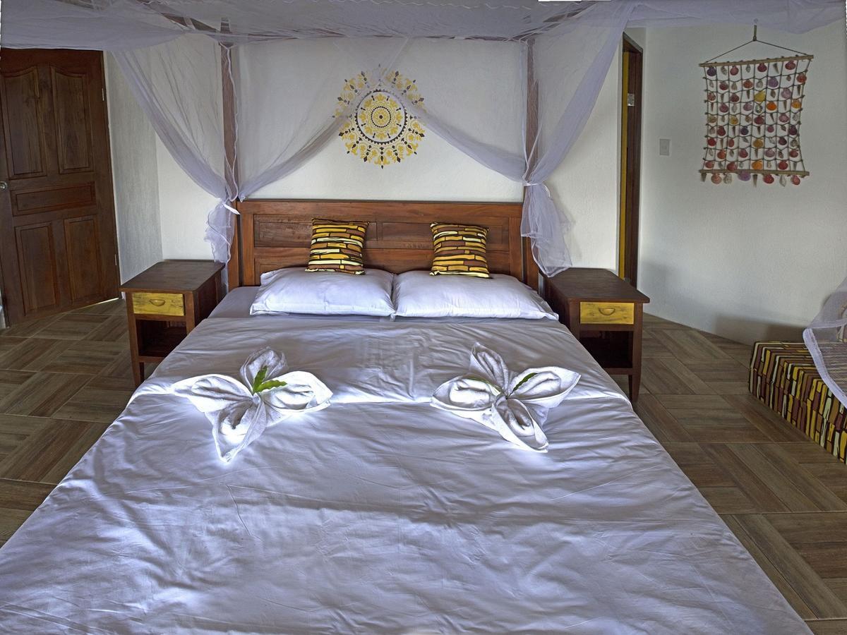 Iris Island Eco Resort Busuanga Exterior photo